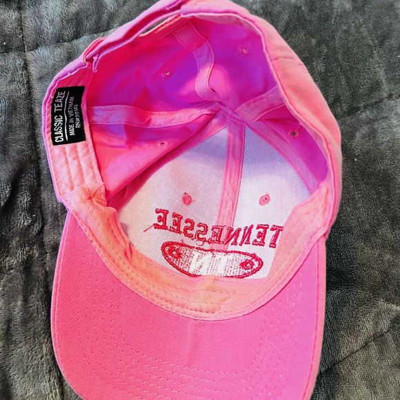 Classic Teaze Pink Tennessee TN Embroidered Baseball Cap Hat Hook & Loop Closure - Picture 6 of 8
